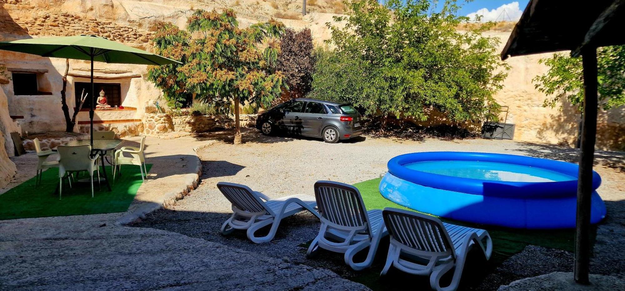 Casa Cueva Cascamorras "Capricho Andaluz" Baza Dış mekan fotoğraf