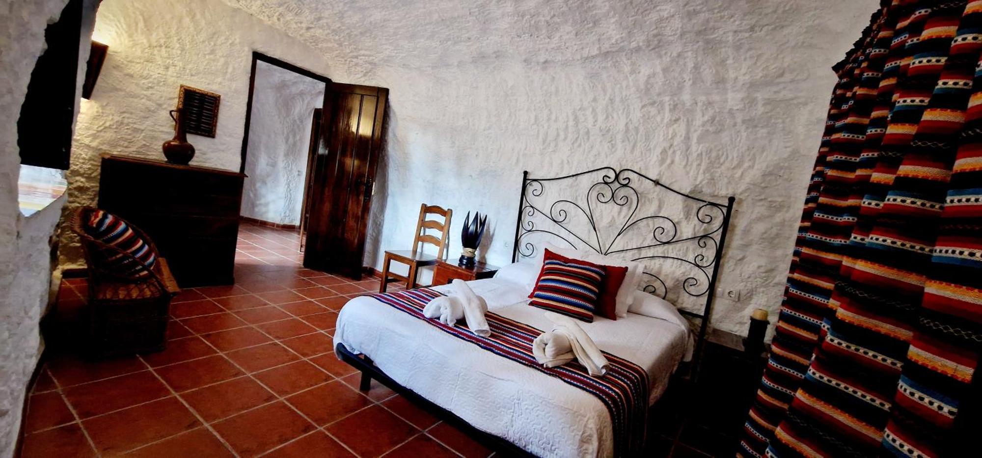 Casa Cueva Cascamorras "Capricho Andaluz" Baza Dış mekan fotoğraf