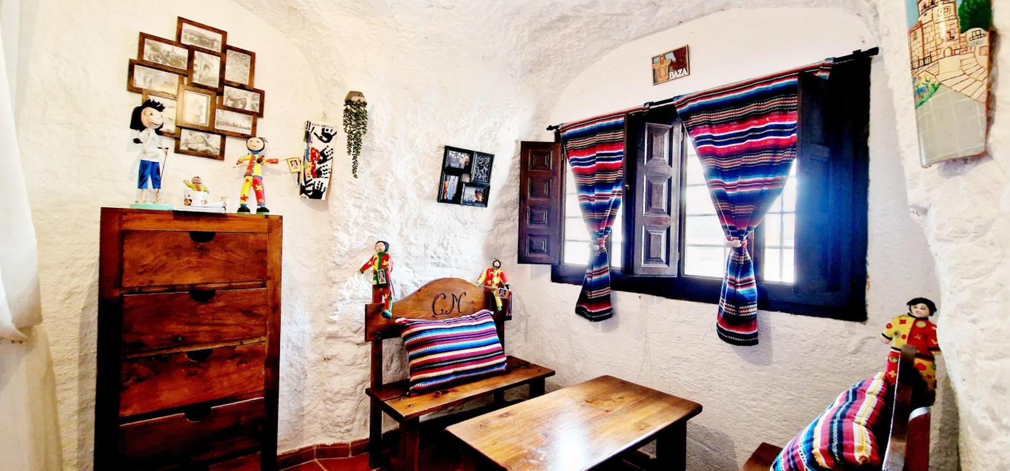 Casa Cueva Cascamorras "Capricho Andaluz" Baza Dış mekan fotoğraf
