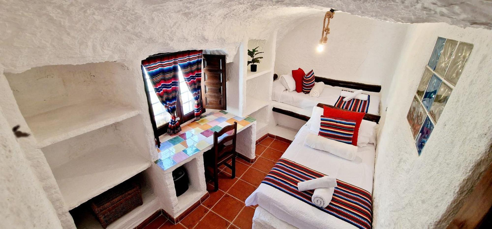 Casa Cueva Cascamorras "Capricho Andaluz" Baza Dış mekan fotoğraf