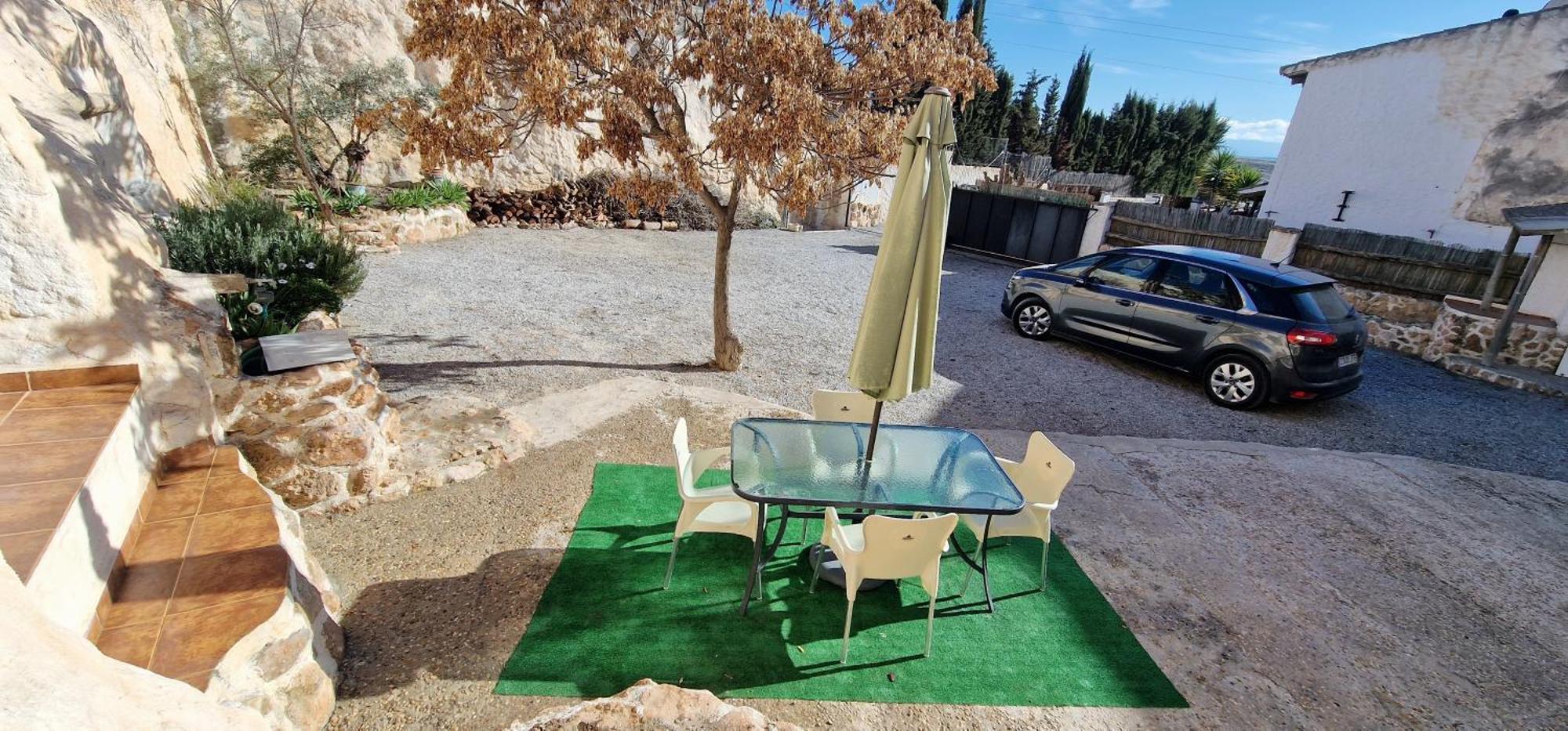 Casa Cueva Cascamorras "Capricho Andaluz" Baza Dış mekan fotoğraf